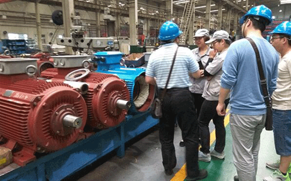 西安泰富西瑪電機開展安全月安全生產大檢查。
