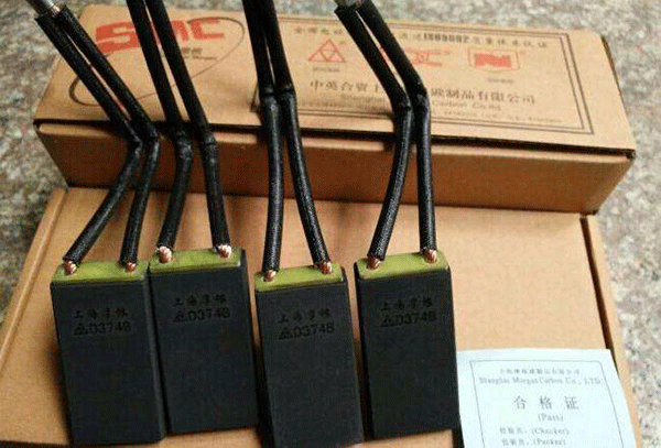 導致直流電機的碳刷發生故障的兩個主要因素。